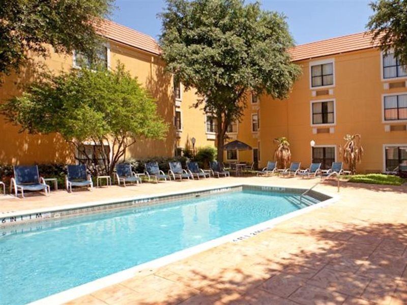 Holiday Inn Express Hotel & Suites Irving Dfw Airport North By Ihg Exteriér fotografie
